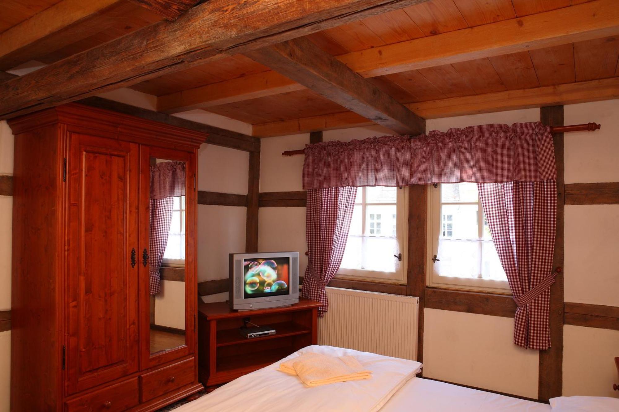 Hradni Basta Hotel Becov nad Teplou Room photo